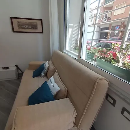Il Volo Del Gabbiano Apartment Savona