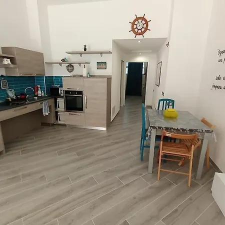 Il Volo Del Gabbiano Apartment *